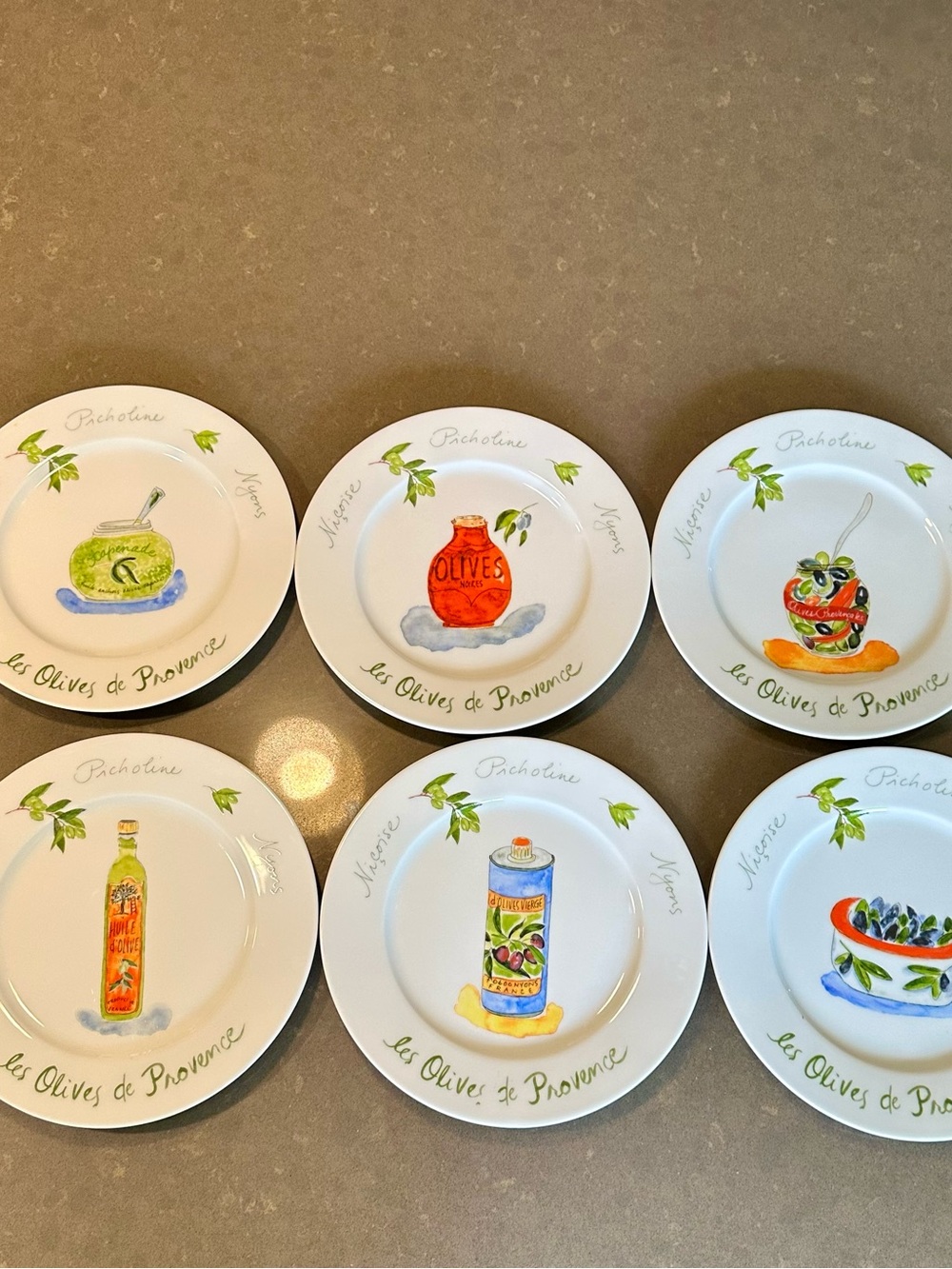 Crate & Barrel LES OLIVES DE PROVENCE 7.5” Appetizer Plates | Set Of 6 with Box